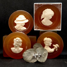 Load image into Gallery viewer, Cameo Topdek Disc in a Box
