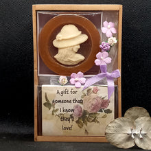 Load image into Gallery viewer, Small Gift Box A
